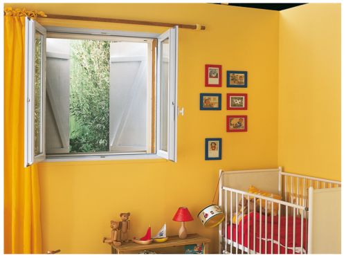 moustiquaire fenetre enroulable blanche